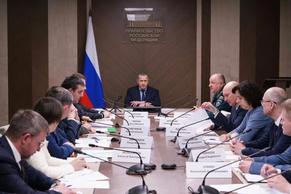 Юрий Трутнев поручил проработать изменения в законодательство для защиты населения и территорий от ЧС