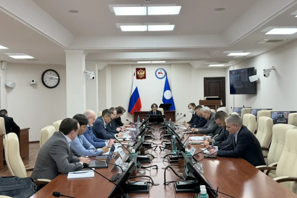 Обсуждены вопросы строительства автодороги «Мухтуя» в Ленском районе Якутии