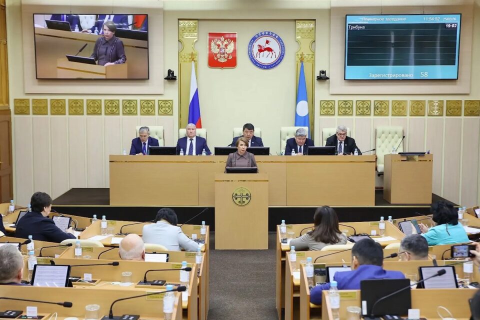 В Якутии приняли закон о муниципальных публичных слушаниях