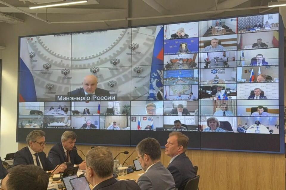 Министр энергетики РФ поддержал инициативы главы Якутии по угольной генерации