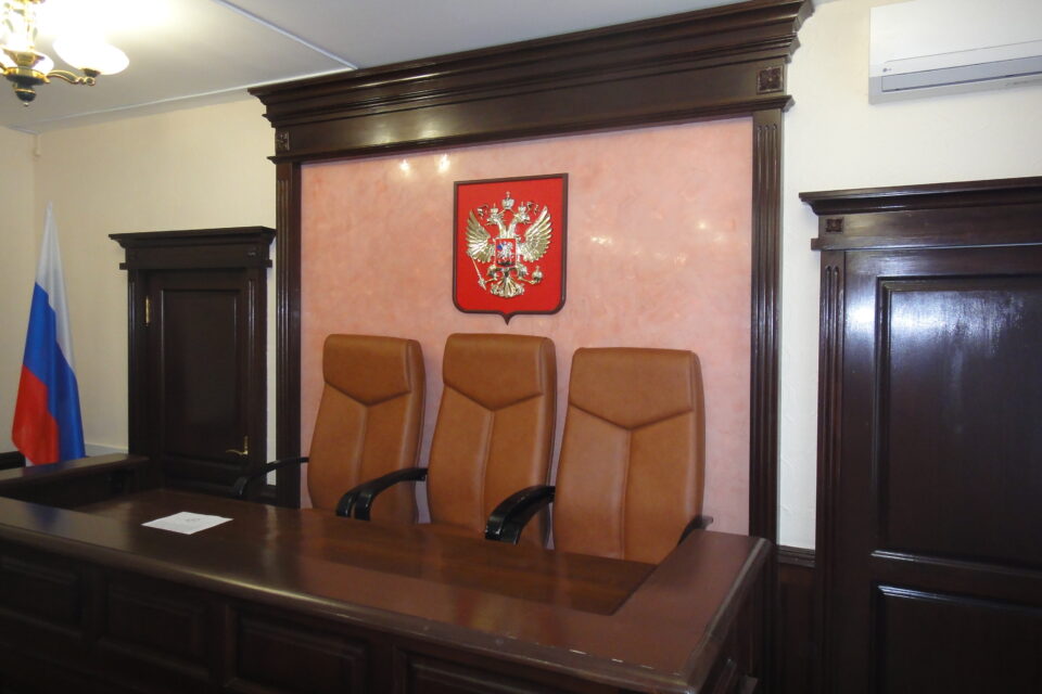 В Арбитражном суде Якутии экс-гендиректор «РФА-Инвест» просит признать себя банкротом