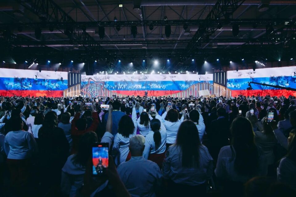 Педагоги Якутии могут подать заявки на участие в VI Всероссийском форуме классных руководителей