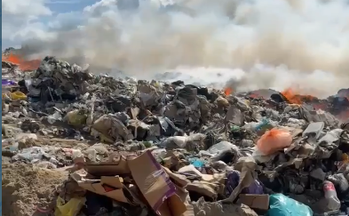 Площадь пожара на свалке Якутска сократили на тысячу квадратных метров