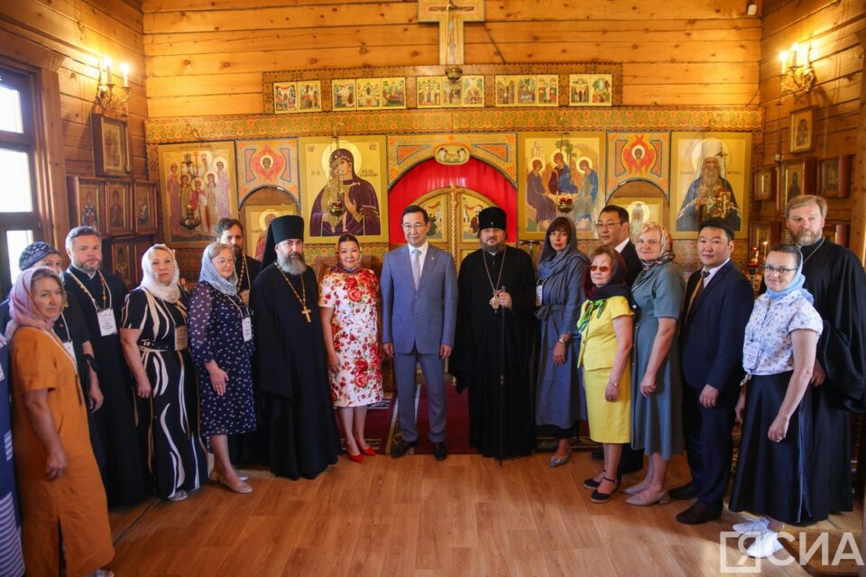 Глава Якутии открыл дальневосточный этап конкурса «За нравственный подвиг учителя»