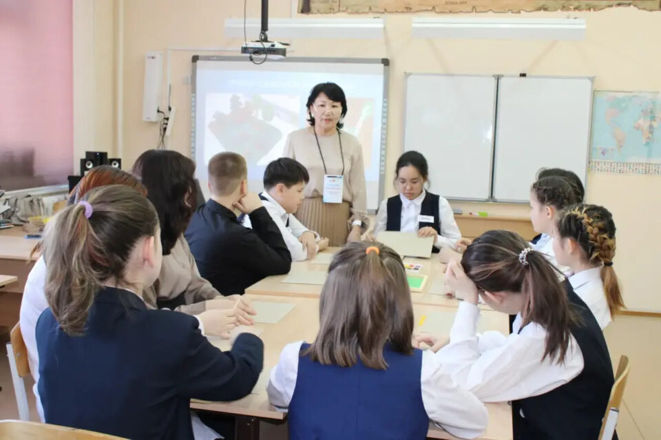 В Якутии определили победителей федеральной программы «Земский учитель» 