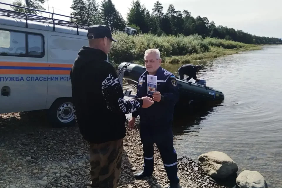 Спасатели Якутии напомнили правила безопасности при сборе дикоросов в лесу
