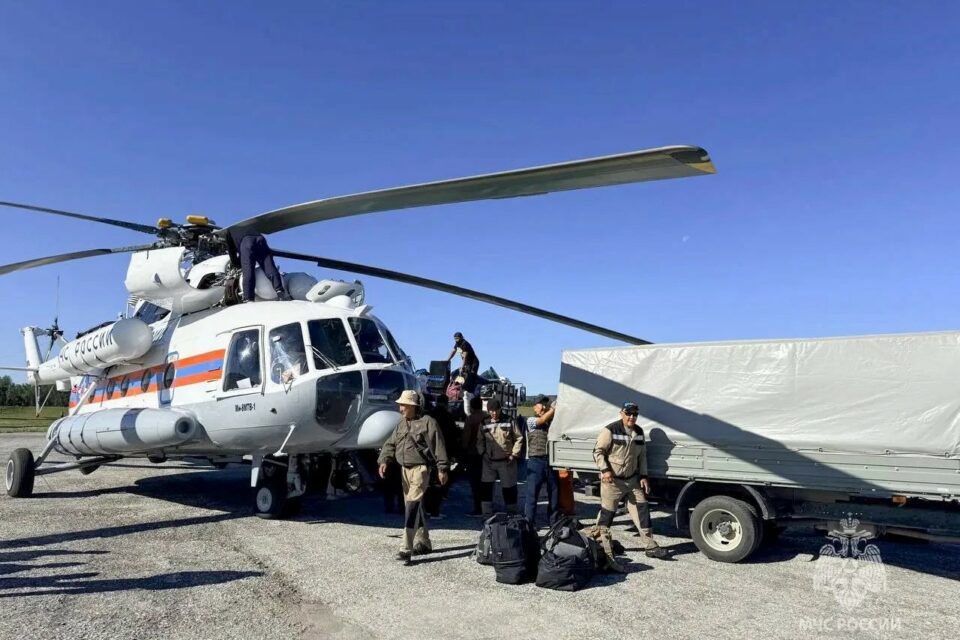Более 26 тонн гуманитарной помощи доставили в пострадавший от паводка Верхоянский район