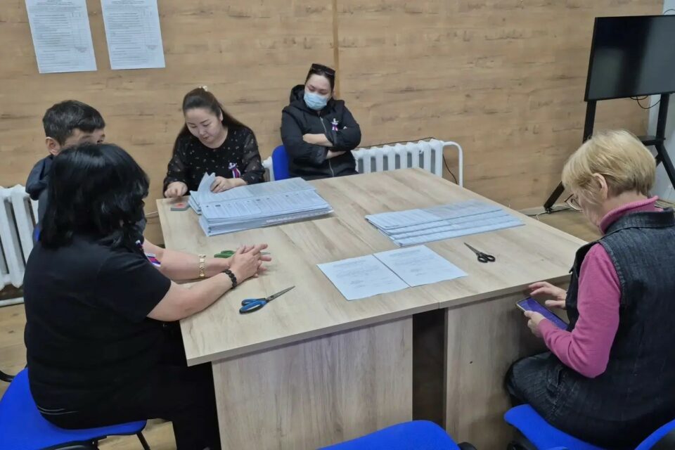В шести районах Якутии закрылись избирательные участки